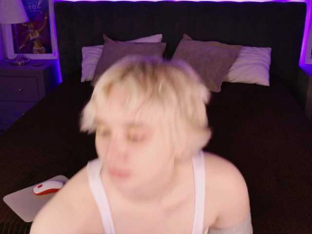 KarolinaLilMommy bongacams stream image