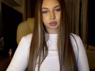 annecaroline camsoda stream image
