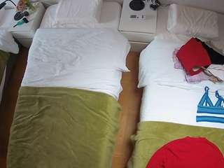 voyeurcam-julmodels-bed-5 camsoda stream image