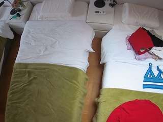 voyeurcam-julmodels-bed-5 camsoda stream image