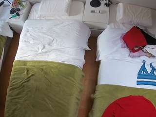 voyeurcam-julmodels-bed-5 camsoda stream image