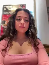 Lina_twin stripchat stream image