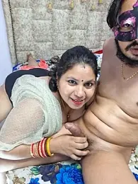 MOM-SUN-COUPLE stripchat stream image