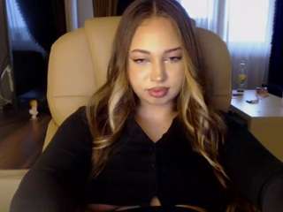 annecaroline camsoda stream image