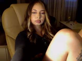 annecaroline camsoda stream image