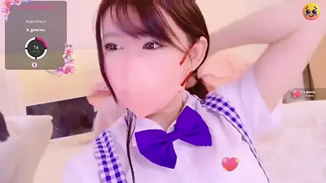 maii- stripchat stream image