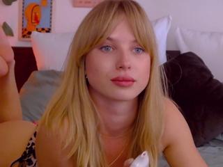 Emma Wilde flirt4free stream image