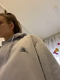 RollingGirlzzz stripchat stream image