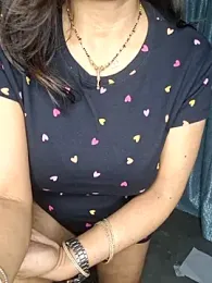 Kam_Mohini stripchat stream image, 21.03.2025 07:10