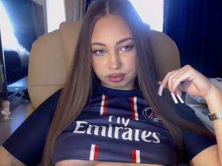annecaroline camsoda stream image
