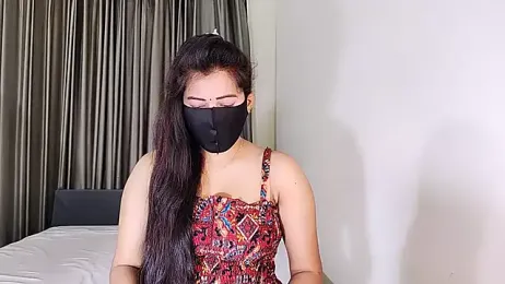 YourLovelyQueen stripchat stream image