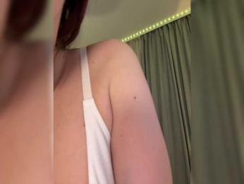 -EzheVika- bongacams stream image