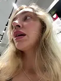 Miss_Elfie stripchat stream image