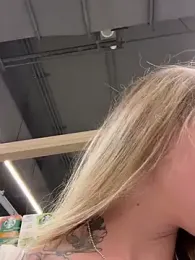 Miss_Elfie stripchat stream image