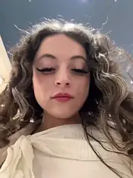 Lina_twin stripchat stream image
