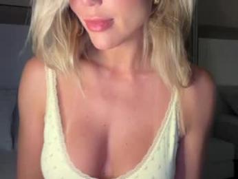 iiivy_ chaturbate stream image