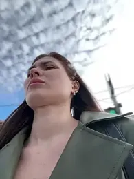 Accole stripchat stream image