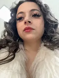 Lina_twin stripchat stream image