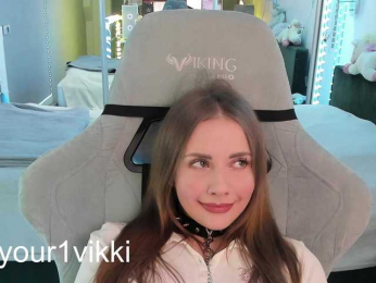 VikkiExtraCheese bongacams stream image