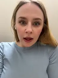 elegant_babe stripchat stream image