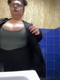 razdetta stripchat stream image