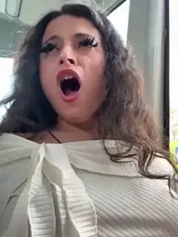 Lina_twin stripchat stream image
