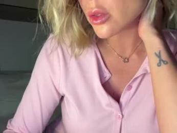 iiivy_ chaturbate stream image