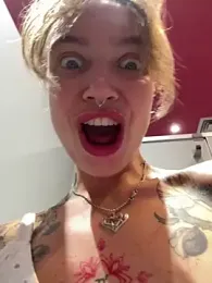 Miss_Elfie stripchat stream image