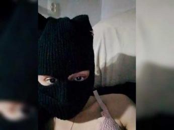 Sweet-Loli bongacams stream image