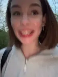 Street_young stripchat stream image