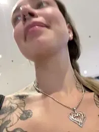 Miss_Elfie stripchat stream image