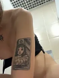 Street_young stripchat stream image