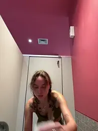 Miss_Elfie stripchat stream image