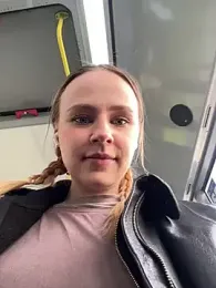 elegant_babe stripchat stream image