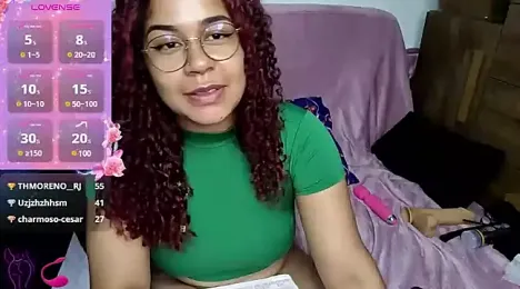 VitoriaFernandes stripchat stream image