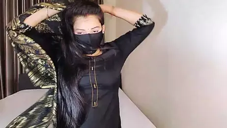 YourLovelyQueen stripchat stream image