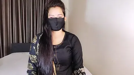 YourLovelyQueen stripchat stream image