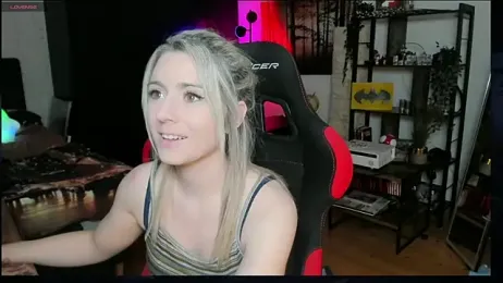 Lisaonthemoon stripchat stream image