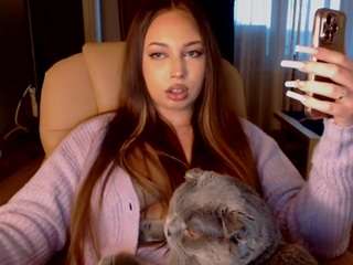 annecaroline camsoda stream image