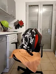 la_petite_prunette69 stripchat stream image