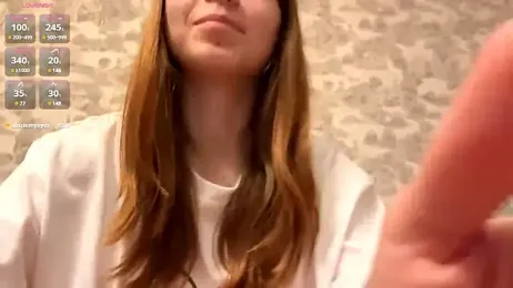 CoralinaEastoy stripchat stream image