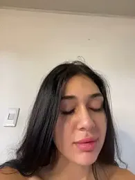 LaanaCooper stripchat stream image